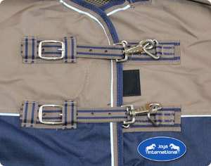 Joya International Manta Impermeable Rosa para Caballo, Estilo Turnout con Cuello Completo y Solapa Grande para Cola, Todas las Estaciones, de 7'0" a 4'9" - Product Image 5