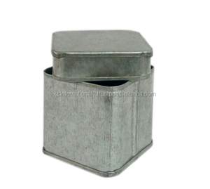 Boîte de rangement rectangulaire en métal avec finition laquée pour l'organisation de kits médicaux - Product Image 1