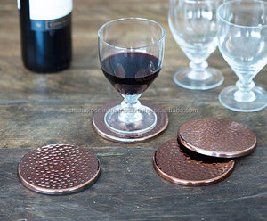 Ensemble de 4 sous-verres de service de boissons décorés martelés en cuivre de table ronde pour sous-verre en verre à boire - Product Image 3