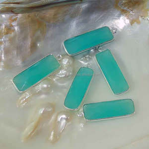 จี้พลอยคาลซิโดนีสีฟ้า10X30มม. 925อย่างดีรูปทรงสี่เหลี่ยมผืนผ้าเงินสเตอร์ลิงทำในอินเดียสำหรับเป็นของขวัญ - Product Image 2