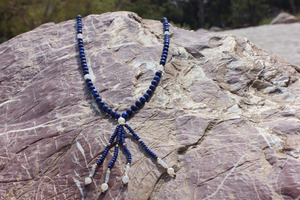 Collier avec pompon en perles Lapis-Lazuli, pierres naturelles, coupe diamant, haute qualité - Product Image 5