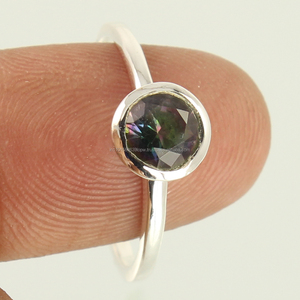 Pequeño y bonito anillo redondo tamaño místico cuarzo piedra preciosa facetada 925 plata esterlina sólida joyería Faishonable regalo para mujeres - Product Image 2