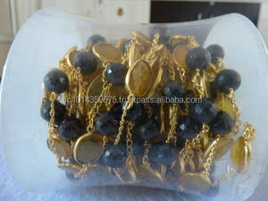 Collier de perles en pierre d'onyx noir de haute qualité avec connecteur jaune prix de gros chaîne en vrac - Product Image 6