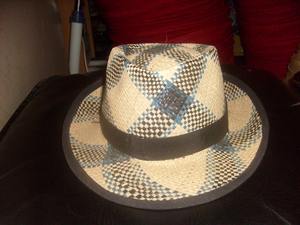 Chapeau en paille de raphia brodé à la main pour enfants avec matériau en herbe naturelle pour une utilisation en extérieur pour filles et garçons - Product Image 3