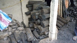 HEXAGOL SAWDUST CHARCOAL FOR BBQ_GOOD PRICE AND HIGH QUALITY(mary@vietnambiomass.com) - Product Image 5