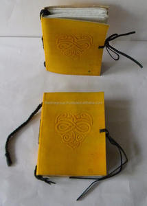 Venta al por mayor hecho a mano Vintage en relieve Dec Ledge papel diario de cuero con cierre de rosca cuadernos - Product Image 2