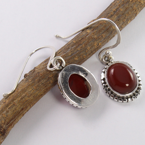 Boucles d'oreilles fines en pierre de cornaline naturelle pour femmes 925 argent 8*10mm ovale brillant coupe bijoux 4.0 grammes boucle d'oreille magasin de gros - Product Image 1