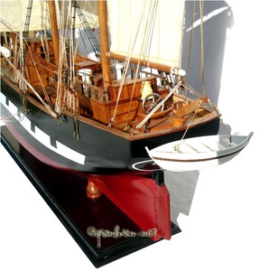 Jeanie Johnston <b>Model</b> Tall Ship in <b>Wooden</b> Box Elegant Home Furniture with Decorative Painting Gift Idea - Product Image 4
