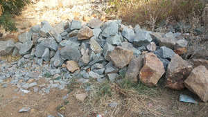 Pierres rugueuses d'aventurine, pierre brute - Product Image 1