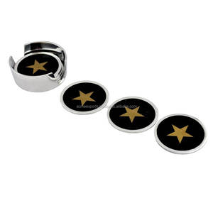 Juego de Posavasos de Acero Inoxidable con Diseño de Corazón, Elegantes y Resistentes al Calor, para Protección de Mesas de Bar en el Hogar - Product Image 3