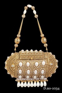 Haute qualité à la main 1032 métal pochette sac de soirée or argent perlé dames sac à main avec pierre travail pour une utilisation de fête nuptiale - Product Image 5