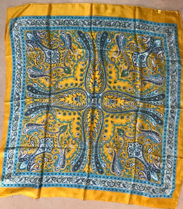 ผ้าพันคอผ้าไหมพิมพ์สี่เหลี่ยมสำหรับเด็กผู้หญิงสำหรับฤดูใบไม้ผลิ - Product Image 1