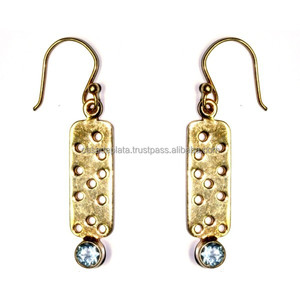 Topacio azul, pendiente de moda de color plata de ley 925, pendiente hecho a mano, pendiente colgante de moda de piedra de forma redonda para mujer - Product Image 1