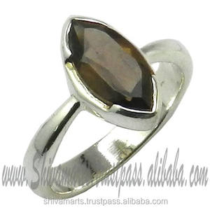 2024แหวนประดับหินควอทซ์สีเงินลายสโมคกี้ดีไซน์ใหม่สำหรับงานแต่งงานและปาร์ตี้งานทำมือของชาวอินเดียราคาขายส่ง - Product Image 2