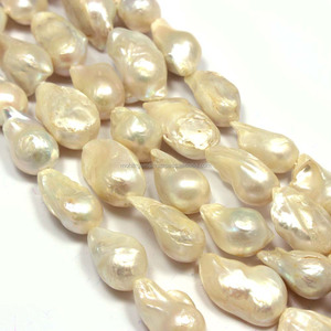 ไข่มุกน้ำจืดทรงบาร็อคสีขาว ร้อยเป็นสาย รูปทรงไม่สม่ำเสมอ อัญมณีแร่ธรรมชาติ ขนาด 10-25 มม. - Product Image 3
