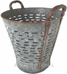 Cubo de Olivo de forma redonda de metal galvanizado antiguo - Product Image 1