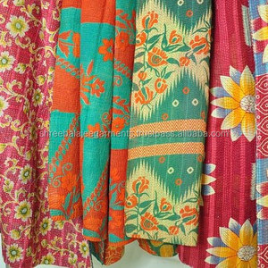Mantas Dobles Kantha Balajee Vintage Hechas a Mano 100% Algodón con Bordados de Sari y Patrones Intrincados para Ropa de Cama Decorativa - Product Image 1