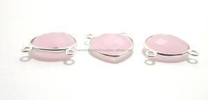 Plaqué or 18 carats calcédoine rose pierre précieuse forme de coeur à facettes coupe double caution bijoux lunette connecteurs - Product Image 4