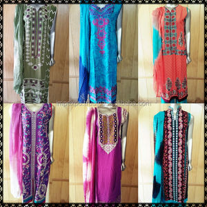 Tenue de pelouse 3 pièces brodée et cousue pakistanaise la plus récente pour dames, robe de soirée en soie pour adultes - Product Image 1