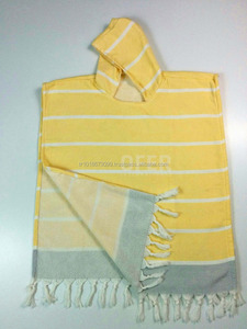 Serviette éponge Pestemal Kids Poncho Turc Ponchos pour enfants-TTPD001 Hooded Kids Poncho Collection Made in Turkey - Product Image 3