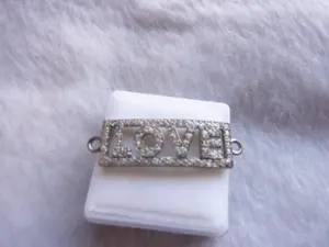 Cinta Menemukan Liontin Pave Berlian Pave Penuh Pengaturan Batu Padat 92.5 Sterling Perak Asli Perhiasan Pave