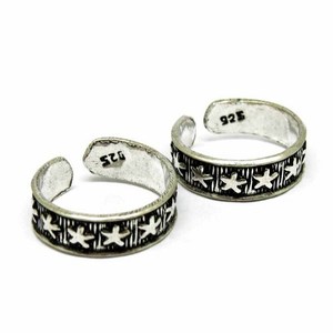 Bague de pied indienne en argent sterling 925 oxydé, motif étoile, bijoux Shri Ashapura, style bohème, religieux hindou - Product Image 1