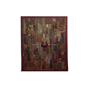 Vintage Sari Patchwork Tapiz Hilo Metálico Bordado Colgante de Pared - Product Image 1