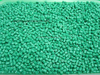 Granulés de PP recyclé, qualité injection et moulage, couleur naturelle, MFI 10-15, densité 0,92 g/cm³, qualité Homo/Copo, mélange pour chaises