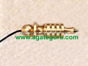 Péndulo de metal pulido dorado con curación de cuatro piedras preciosas Isis DE LA India - Product Image 1