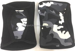 Genouillère de compression en néoprène personnalisée 7mm pour l'haltérophilie, entraînement en salle de sport à bas prix avec quantité minimale de commande pour application d'entraînement - Product Image 4