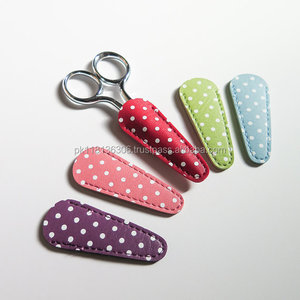 1 pièce de ciseaux de broderie en cuir PU, fourreau de sécurité, ensemble d'accessoires de couture, usine de gros - Product Image 3