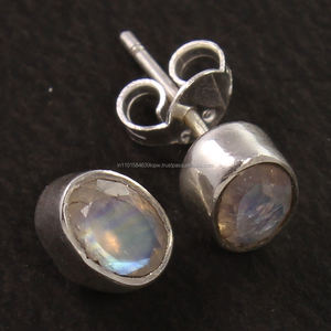 Pendientes Delicados con Engaste de Bisel, Plata de Ley 925, Piedra Lunar Arcoíris Natural, Gema Ovalada, Joyería Fina - Product Image 2