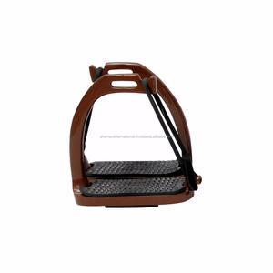 ESTRIBO DE HIERROS DE PAVO REAL SHEMAX con PISOS NEGROS para CABALLO - Product Image 5