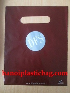 Bolsa con asa troquelada/perforada de HDPE/LDPE, parte superior plegada, sellada lateralmente - Product Image 3