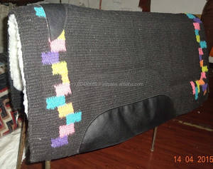 Almohadillas para Silla de Montar Ecuestre Occidental Hechas a Mano Modelo 1890 de Rider's Trust, de la Mejor Calidad, Exterior de Lana, Interior de Fieltro de Cuero de Alta Calidad - Product Image 4