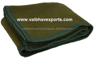 Usine directe de l'Inde prête à expédier 100% Couvertures en relief en polyester Motif floral solide Prix compétitifs pour la fête des pères - Product Image 2