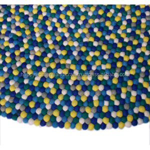Tapis fait main de boule de feutre du Népal/idée unique de cadeau promotionnel et d'affaires de tapis - Product Image 2