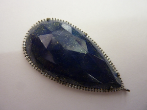 Bijoux couleur argent pour femmes Lapis Lazuli pavé CZ poire pendentif en pierres précieuses avec réglage de lunette en gros pour les enfants - Product Image 4