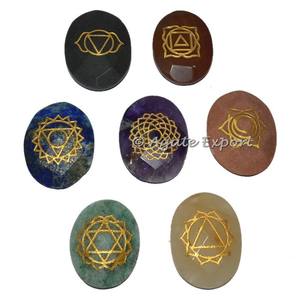 Ensemble de pierres précieuses en cristal et bol en agate pour la guérison spirituelle et la pratique du Reiki - Product Image 1