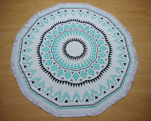 Serviettes de plage Pentagone, Hexagone ou Octagon avec glands, Plage ronde, Les gens de la plage, Collection australienne RBT fabriquée en Turquie - Product Image 1