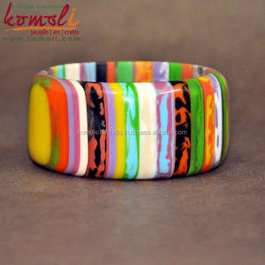 มือ Crafted อะคริลิกำไลเรซิ่นแฟชั่นเครื่องประดับสร้อยข้อมือ - Product Image 2