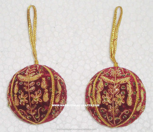 Christmas Hanging Tree Decoration Balls - Product Image 1