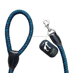 Laisses pour chiens Design personnalisé Colliers en cuir tressé faits à la main Laisse personnalisée pour animaux de compagnie Fournisseurs Accessoires d'approvisionnement - Product Image 1