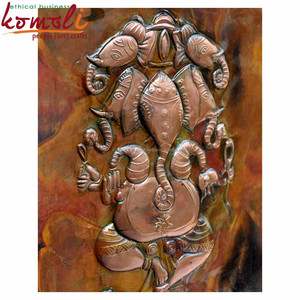 Décoration murale en cuivre repoussé, Dieu Ganesha en laiton, décoration hindoue, cadeau de mariage unique, art décoratif pour la maison et le temple - Product Image 5