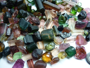 Turmalina al por mayor: Gemas naturales en bruto multicolor, tamaños personalizados para fabricación y suministro - Product Image 6