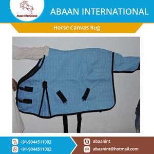 Couverture de protection robuste en toile de coton pour chevaux, durable pour l'écurie et l'extérieur - Product Image 4