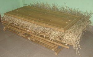 Meubles de bar Tiki en bambou de conception antique commerciale pliable en plein air au meilleur prix - Product Image 4