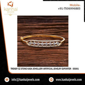 Joaillerie — bijoux en pierre CZ, présentoir de bijoux artificiels, tendance, mode Kada - Product Image 2