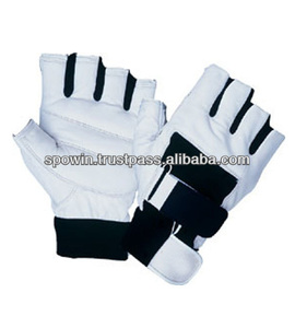 Ejercicio medio dedo deporte entrenamiento Fitness levantamiento de pesas guantes gimnasio guantes para entrenamiento cruzado hombres mujeres 2024 diseño - Product Image 4