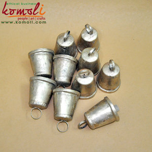 Campanas de Vaca de Hierro Forjado con Diseño Rústico y Correa para Decoración del Hogar, Venta al por Mayor - Product Image 6